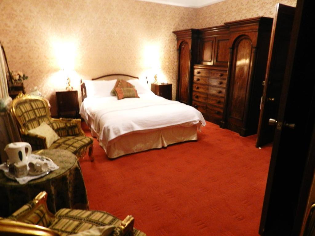 Ledgowan Lodge Hotel Achnasheen Oda fotoğraf